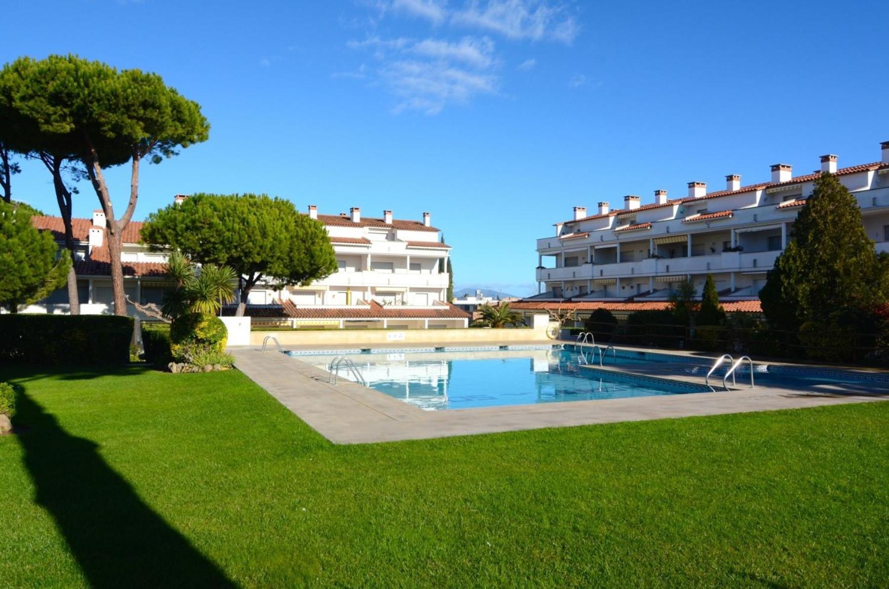Gran Sol - Apartamentos L' Escala エクステリア 写真